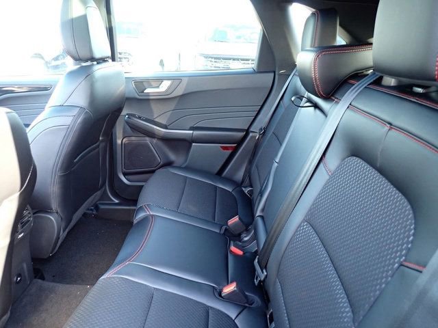 New 2026 Ford Escape ST-Line Select w/ Tech Pack #1 AWD/4WD image 13
