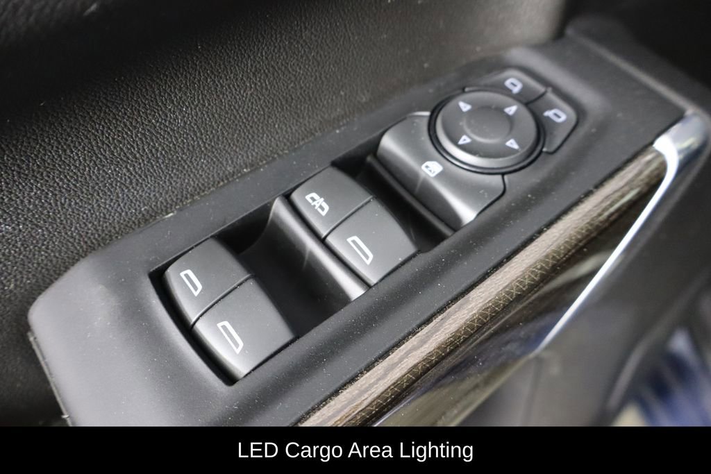 Used 2021 Chevrolet Silverado 1500 LT AWD/4WD image 20