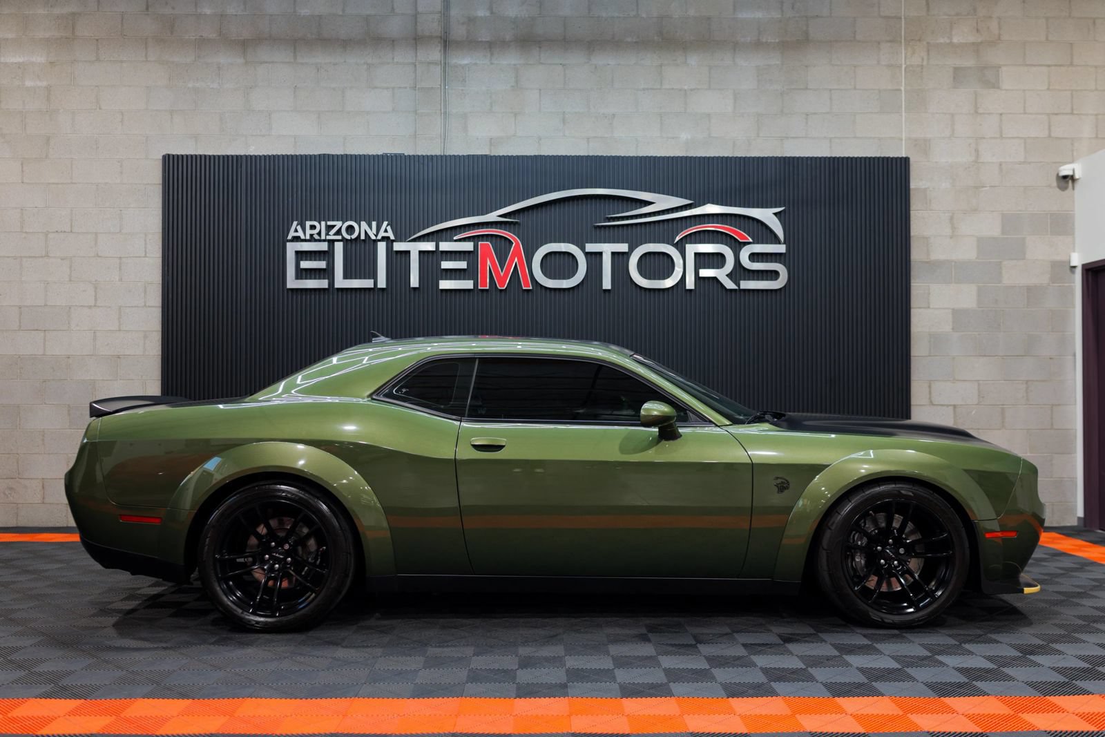 Used 2020 Dodge Challenger SRT Hellcat Redeye RWD image 2