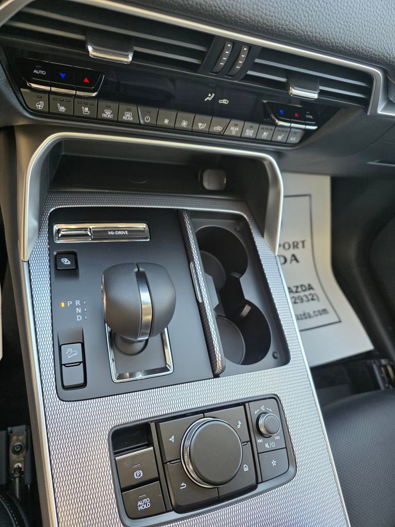 New 2026 MAZDA CX-90 Plug-In Hybrid w/ Preferred image 17