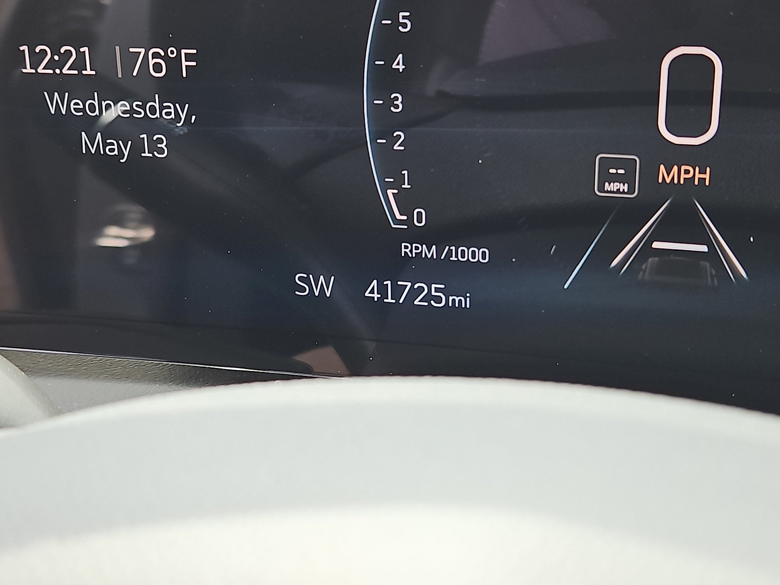 Certified 2025 Cadillac XT4 Premium Luxury AWD/4WD image 20