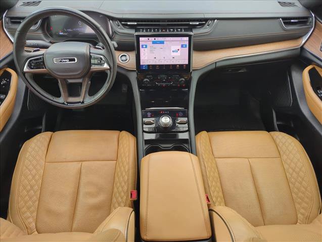 Used 2022 Jeep Grand Cherokee L Summit w/ Advanced Protech Group IV AWD/4WD image 21