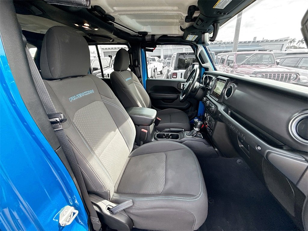 Used 2022 Jeep Wrangler Unlimited Rubicon 4xe w/ Cold Weather Group image 33