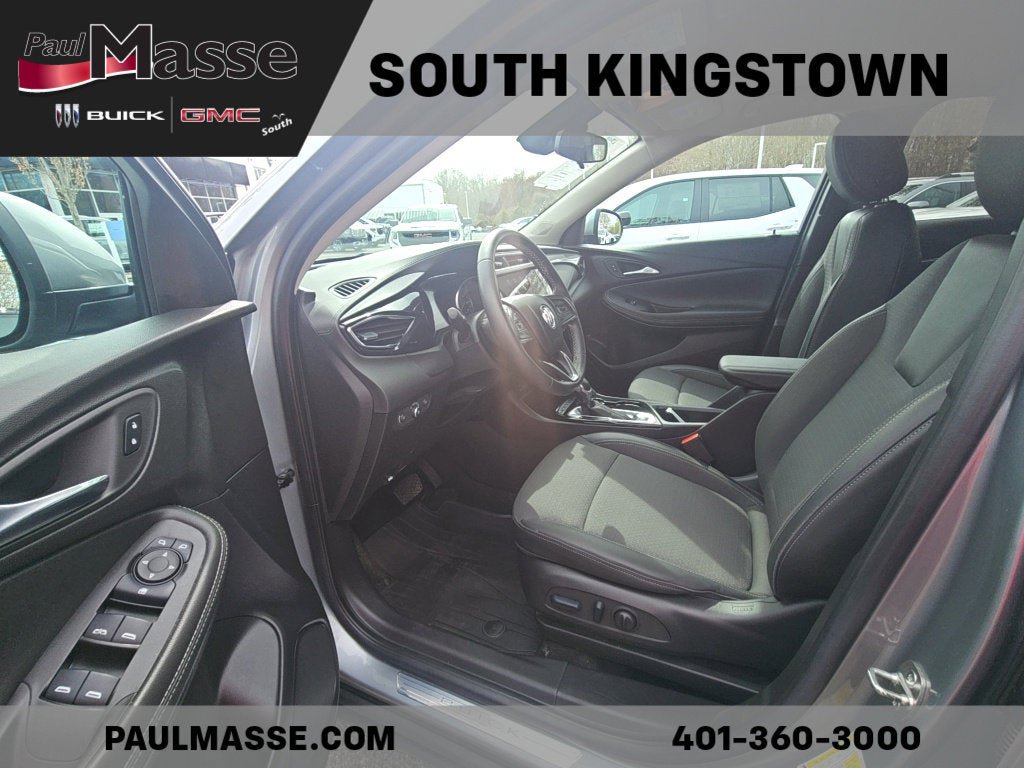 Used 2023 Buick Encore GX Preferred w/ Cold Weather Comfort Package AWD/4WD image 13