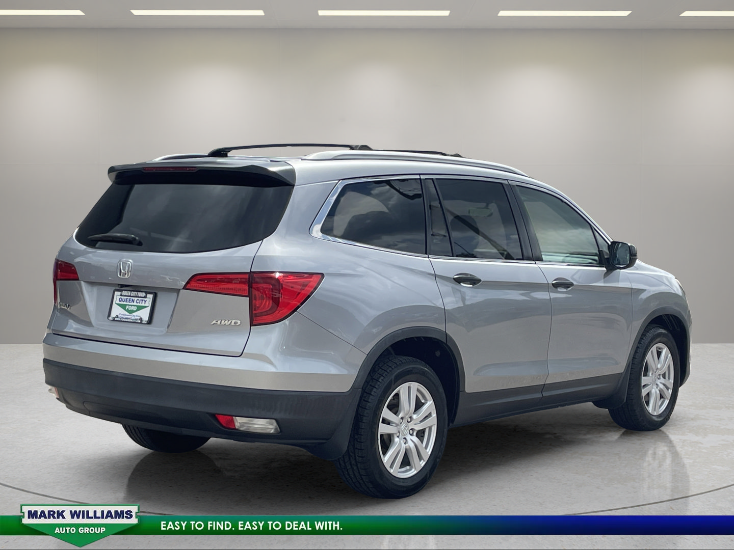Used 2018 Honda Pilot LX image 3