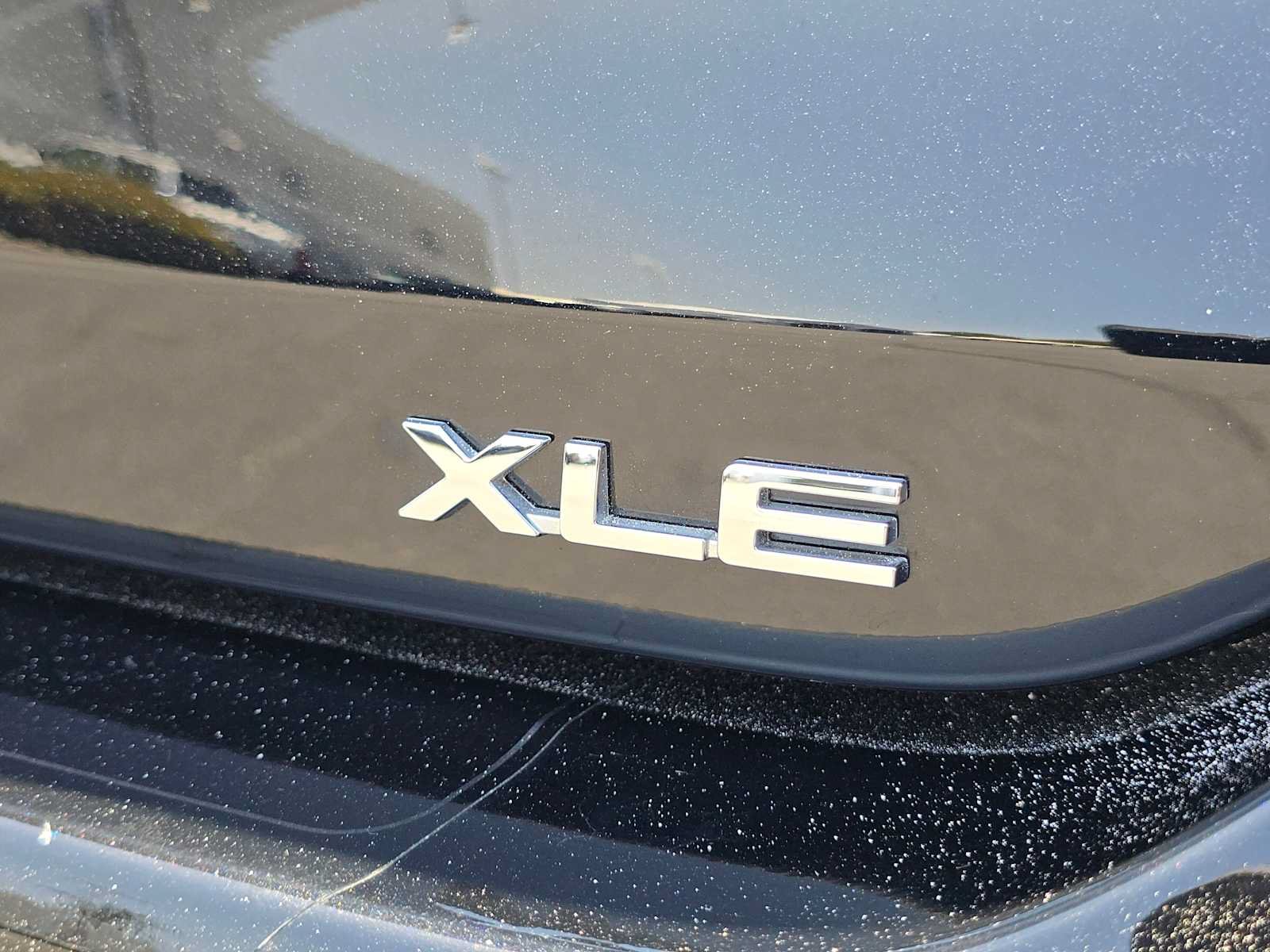 Used 2023 Toyota Highlander XLE FWD image 13