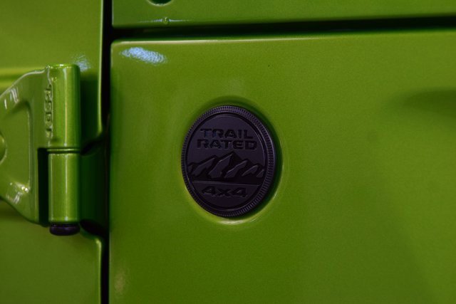 Used 2025 Jeep Wrangler Sport image 15