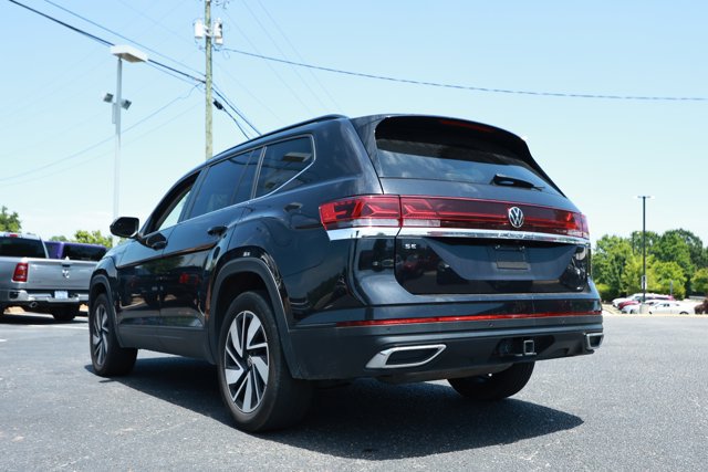 Used 2024 Volkswagen Atlas SE FWD image 8