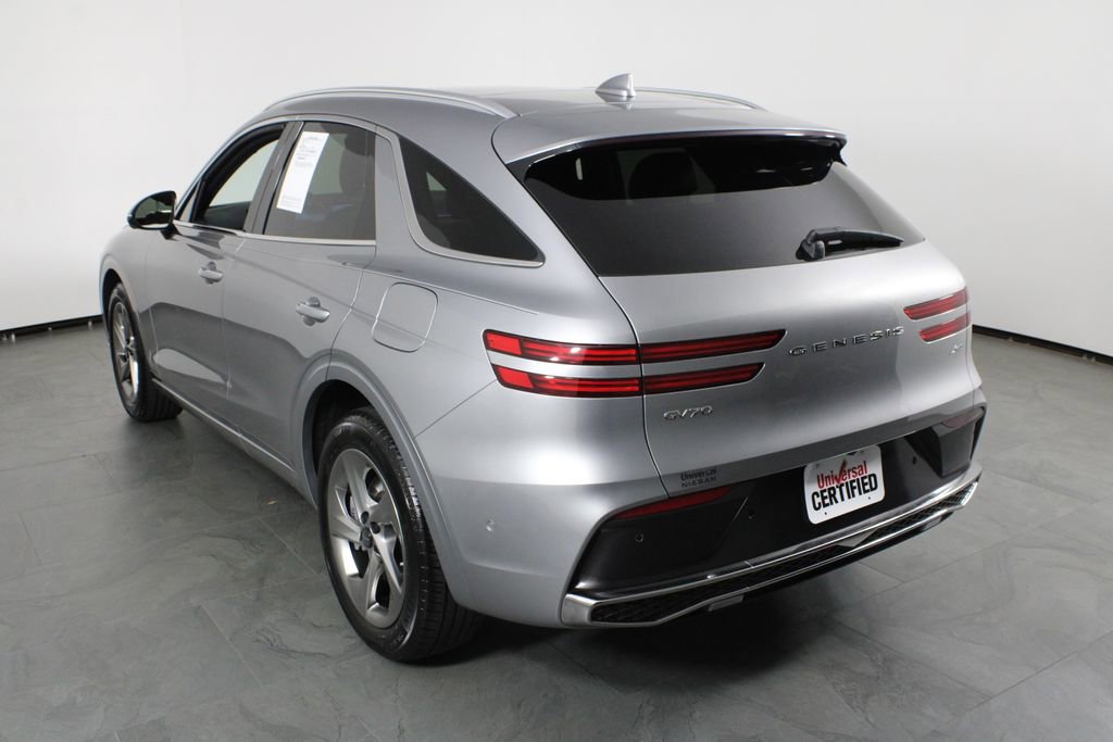 Used 2026 Genesis GV70 2.5T Advanced AWD/4WD image 3