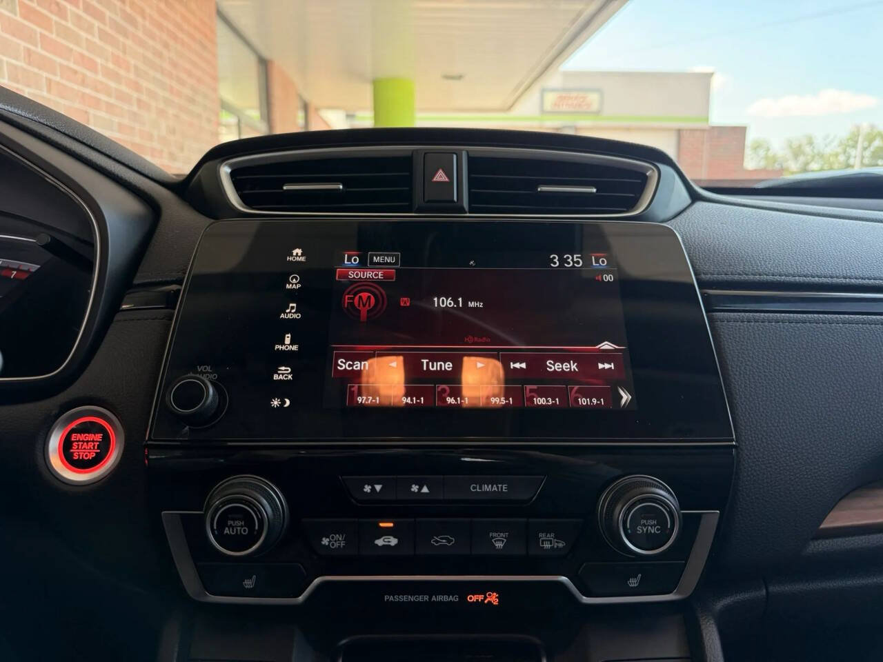Used 2018 Honda CR-V Touring image 9
