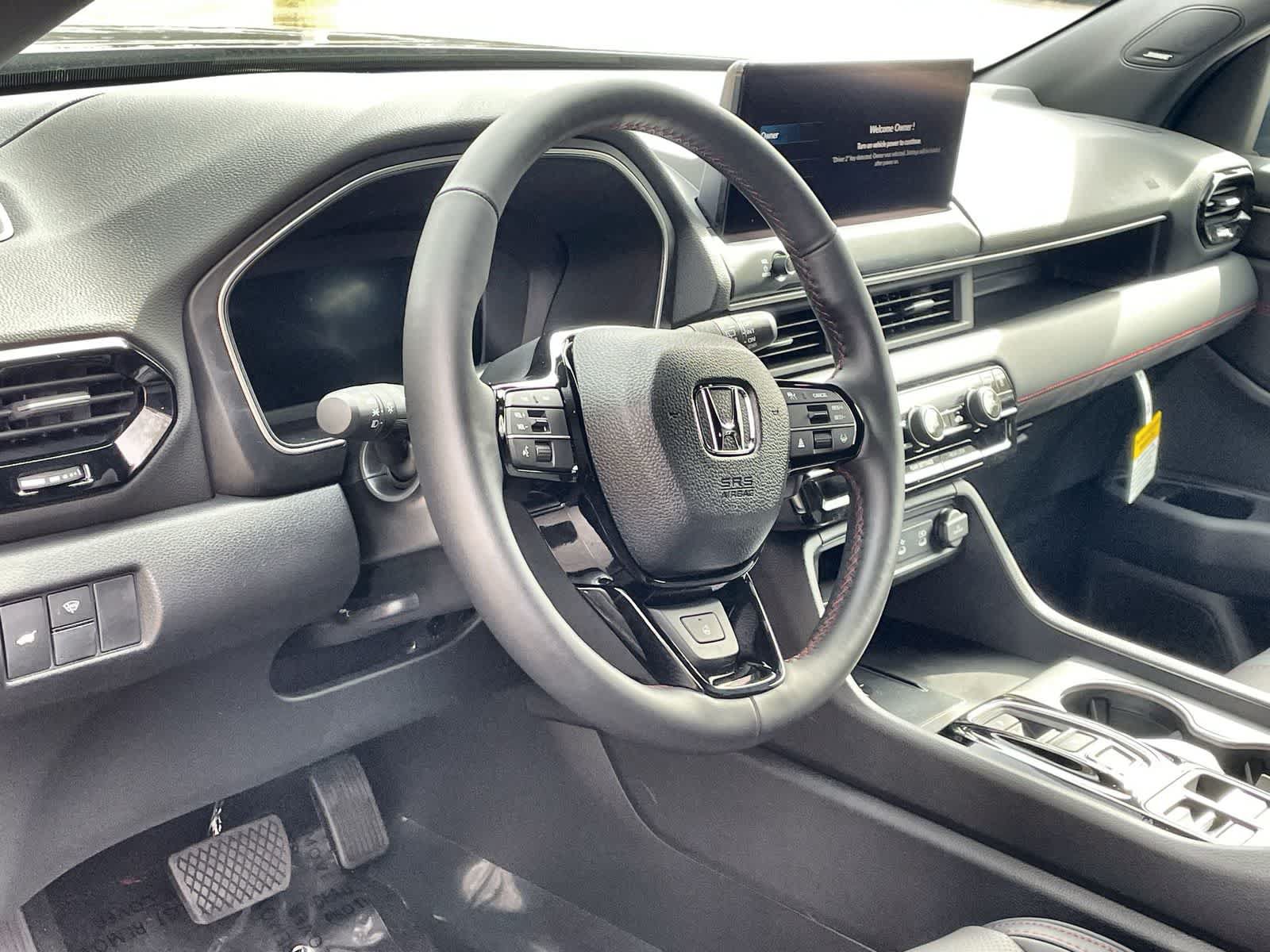 New 2026 Honda Pilot Black Edition image 6