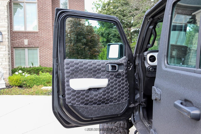 Used 2025 Jeep Gladiator Sport AWD/4WD image 47