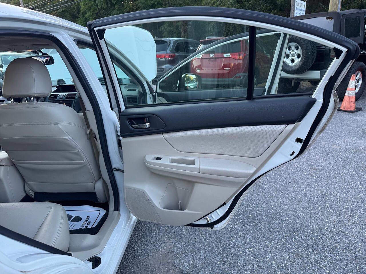 Used 2012 Subaru Impreza 2.0i Limited image 21