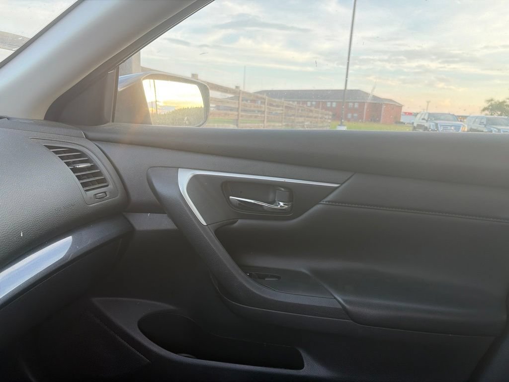 Used 2018 Nissan Altima 2.5 SR w/ SR Special Edition FWD image 14