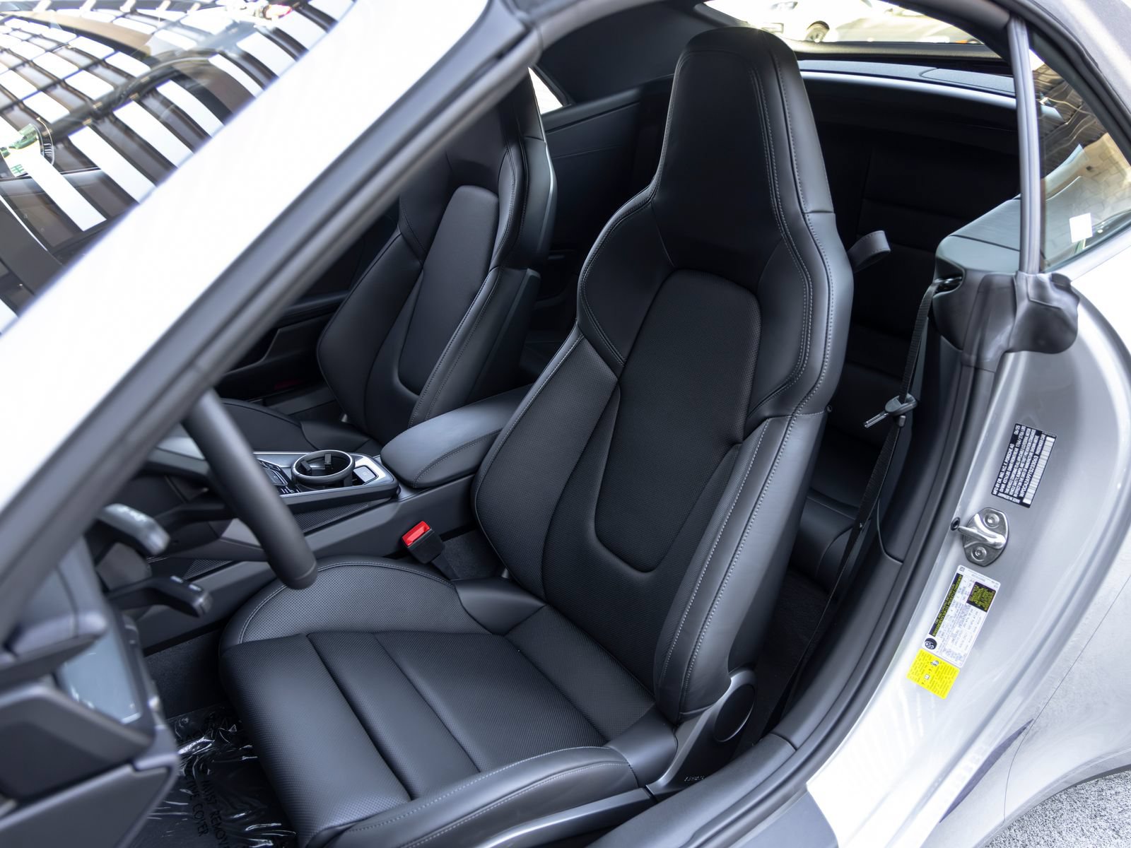 Certified 2026 Porsche 911 Carrera T RWD image 5
