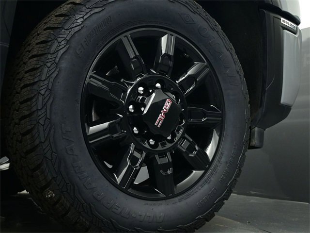 Used 2024 GMC Sierra 3500 AT4 w/ AT4 Premium Plus Package image 46