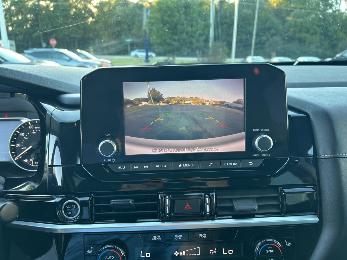 Used 2022 Nissan Pathfinder SV w/ Cargo Package image 24