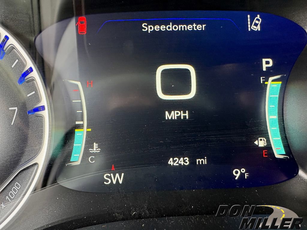 New 2026 Chrysler Pacifica Select image 17