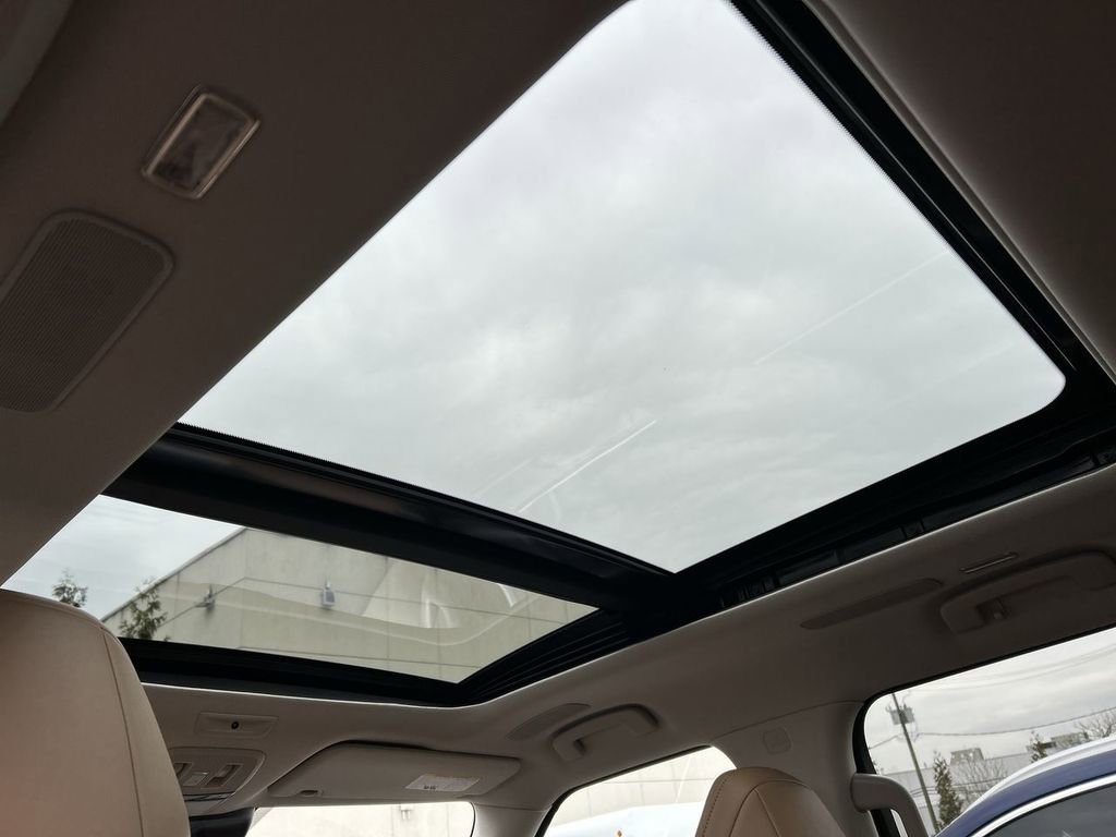 Certified 2025 INFINITI QX80 Sensory image 25