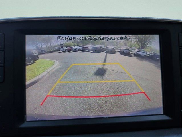 Used 2019 Hyundai Santa Fe SE image 23