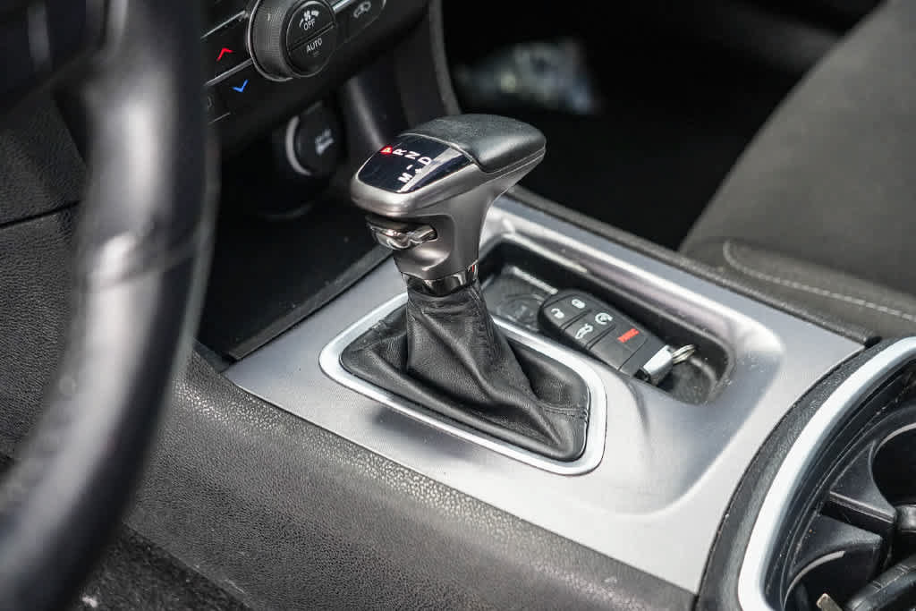 Used 2020 Dodge Charger R/T RWD image 19