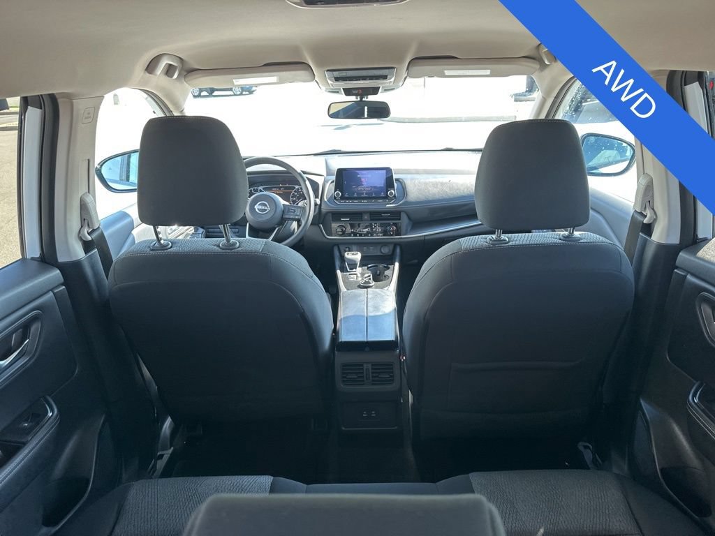 Used 2024 Nissan Rogue SV AWD/4WD image 28
