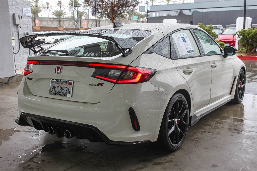 Used 2023 Honda Civic Type R image 7