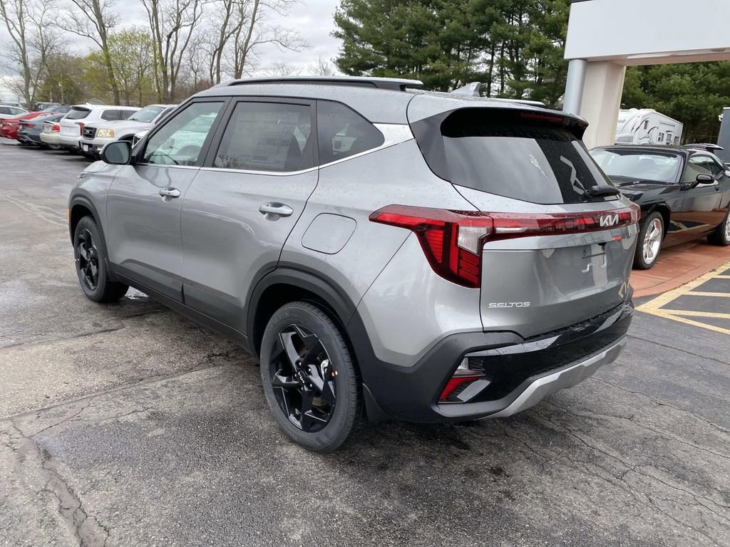 New 2026 Kia Seltos EX AWD/4WD image 3