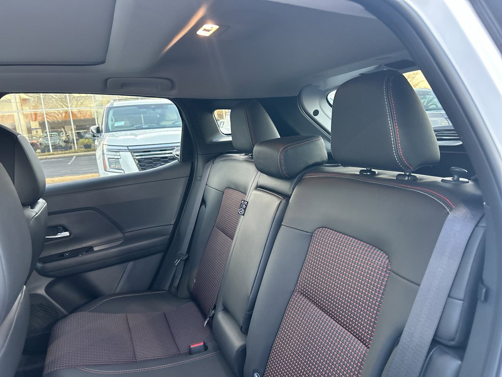 New 2026 Nissan Kicks SR image 12