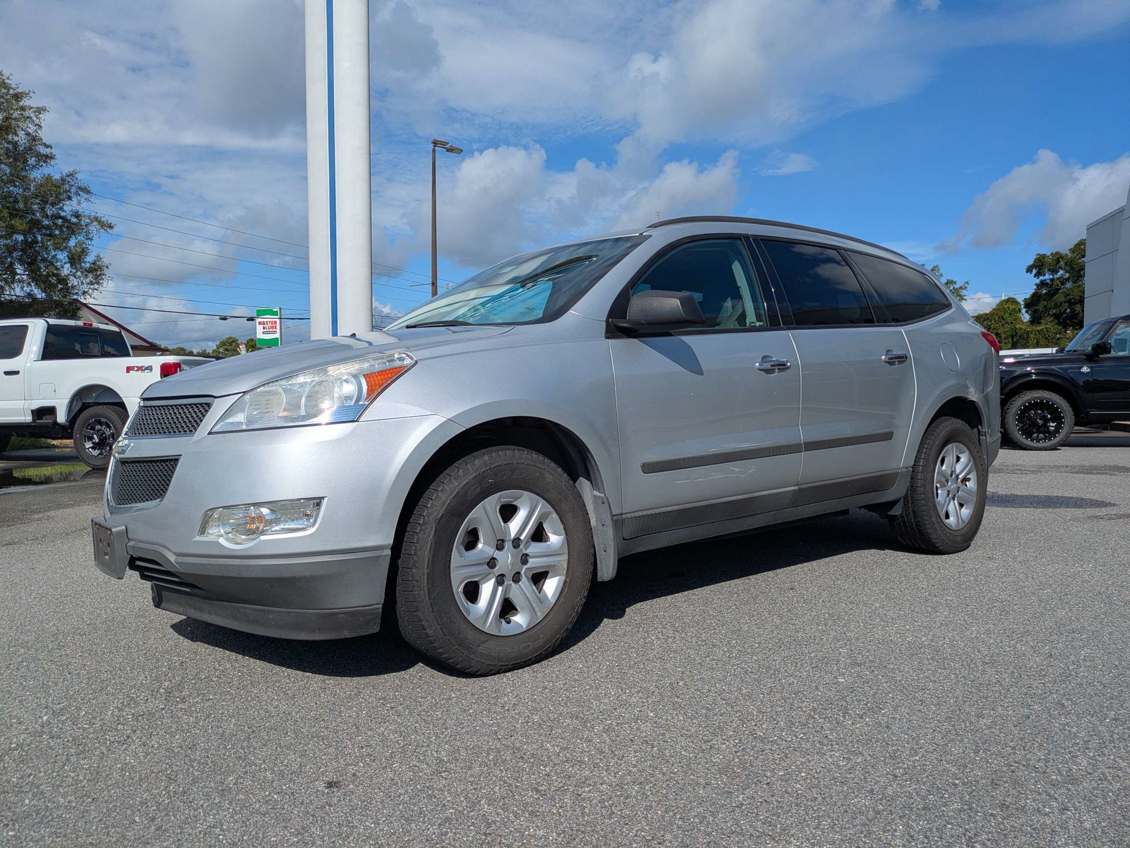 Used 2012 Chevrolet Traverse LS