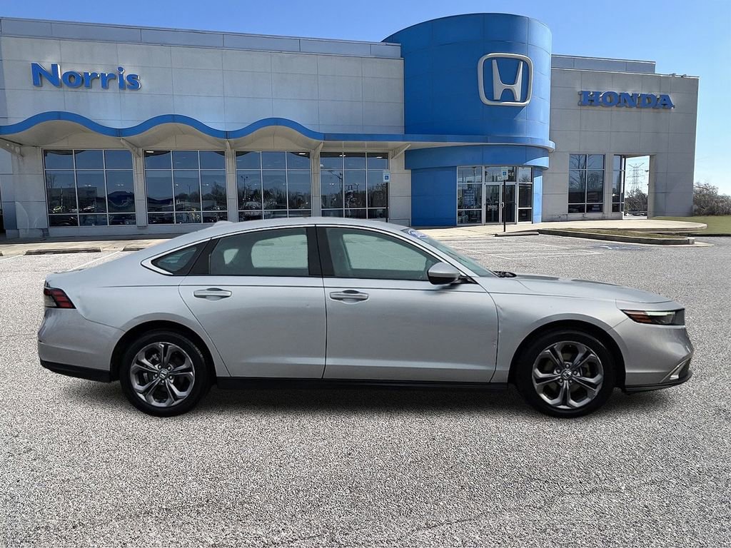 Used 2024 Honda Accord EX image 5