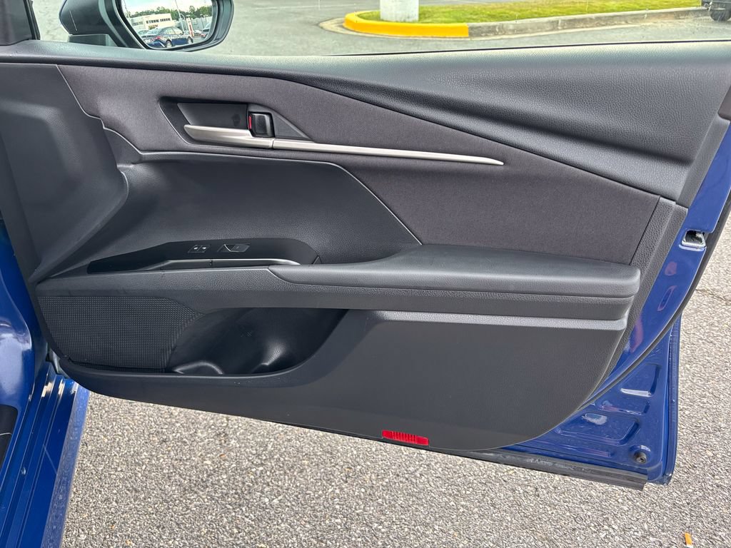 Used 2025 Toyota Camry LE FWD image 37