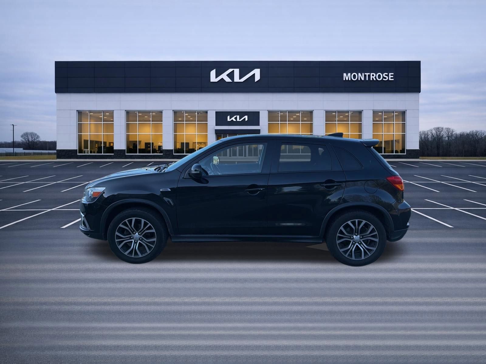 Used 2018 Mitsubishi Outlander Sport SE image 5