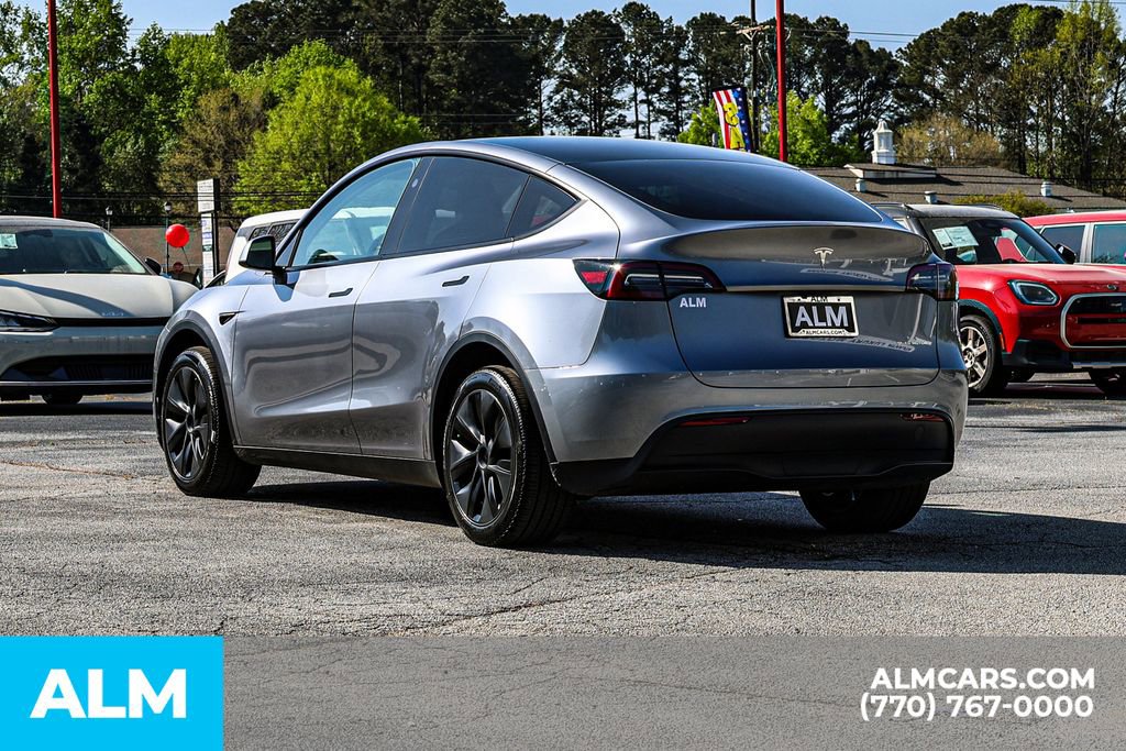 Used 2025 Tesla Model Y Long Range image 7