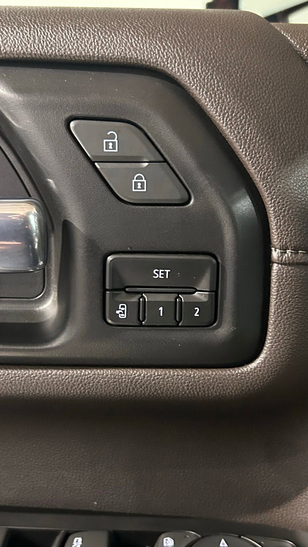 Used 2023 GMC Sierra 3500 Denali w/ Denali Ultimate Package AWD/4WD image 47