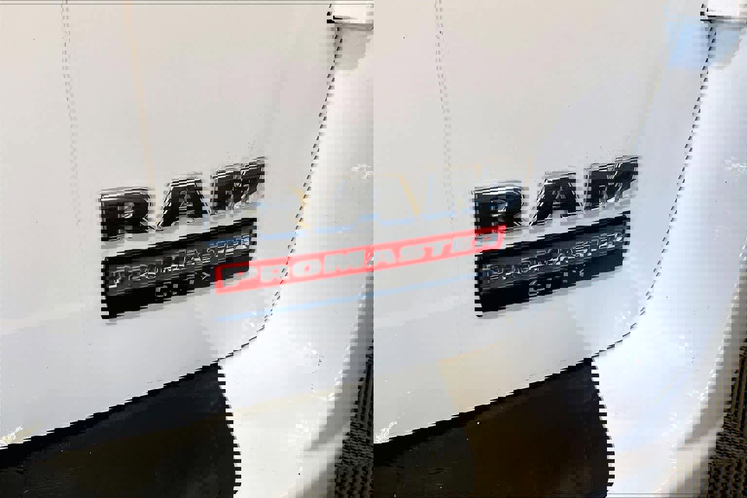 Used 2015 RAM ProMaster City Tradesman SLT FWD image 9