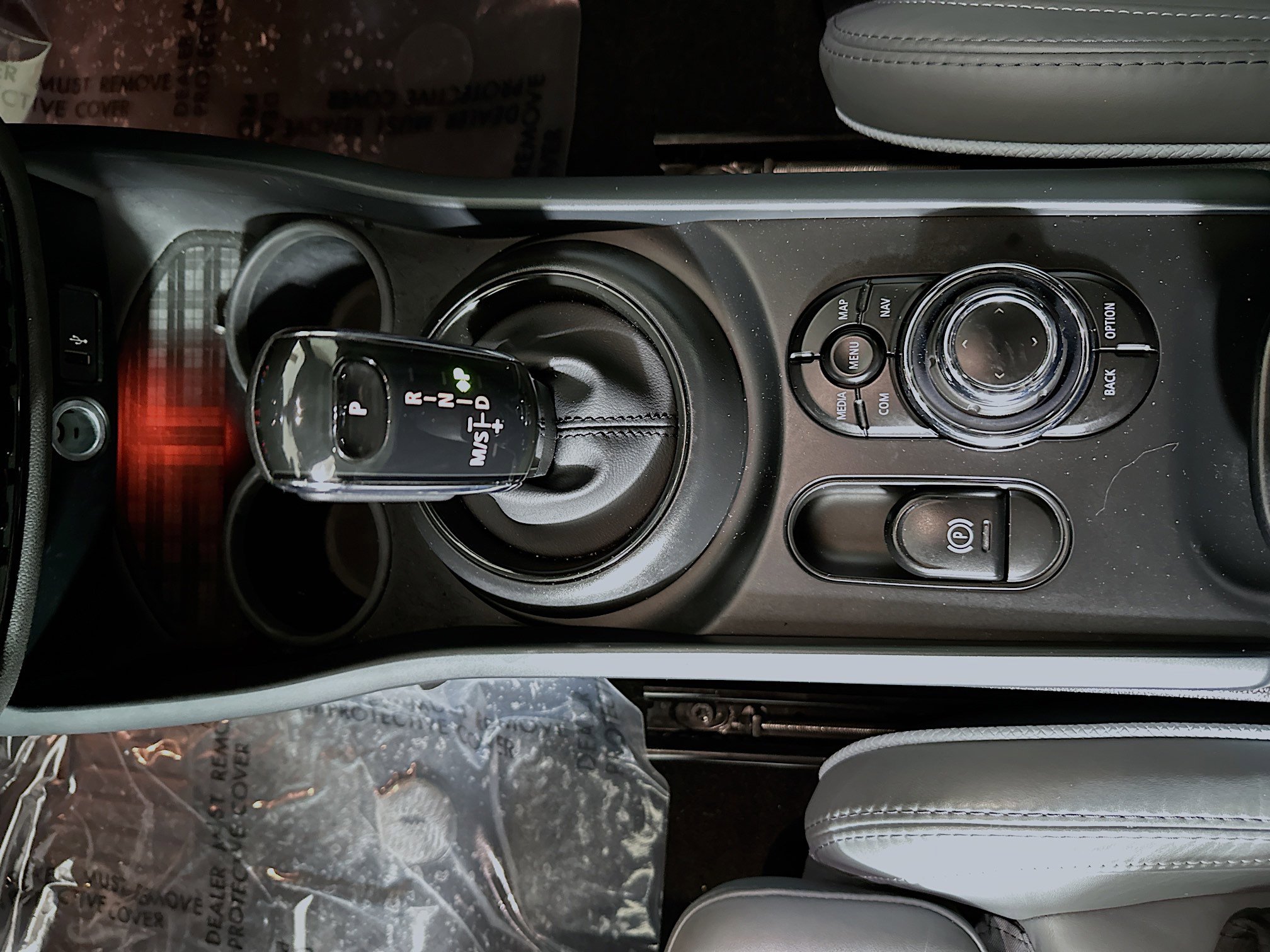 Used 2024 MINI Cooper Clubman S w/ MINI Untold Edition image 21