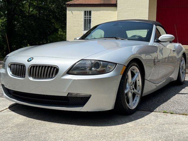 Used 2007 BMW Z4 3.0si RWD image 6