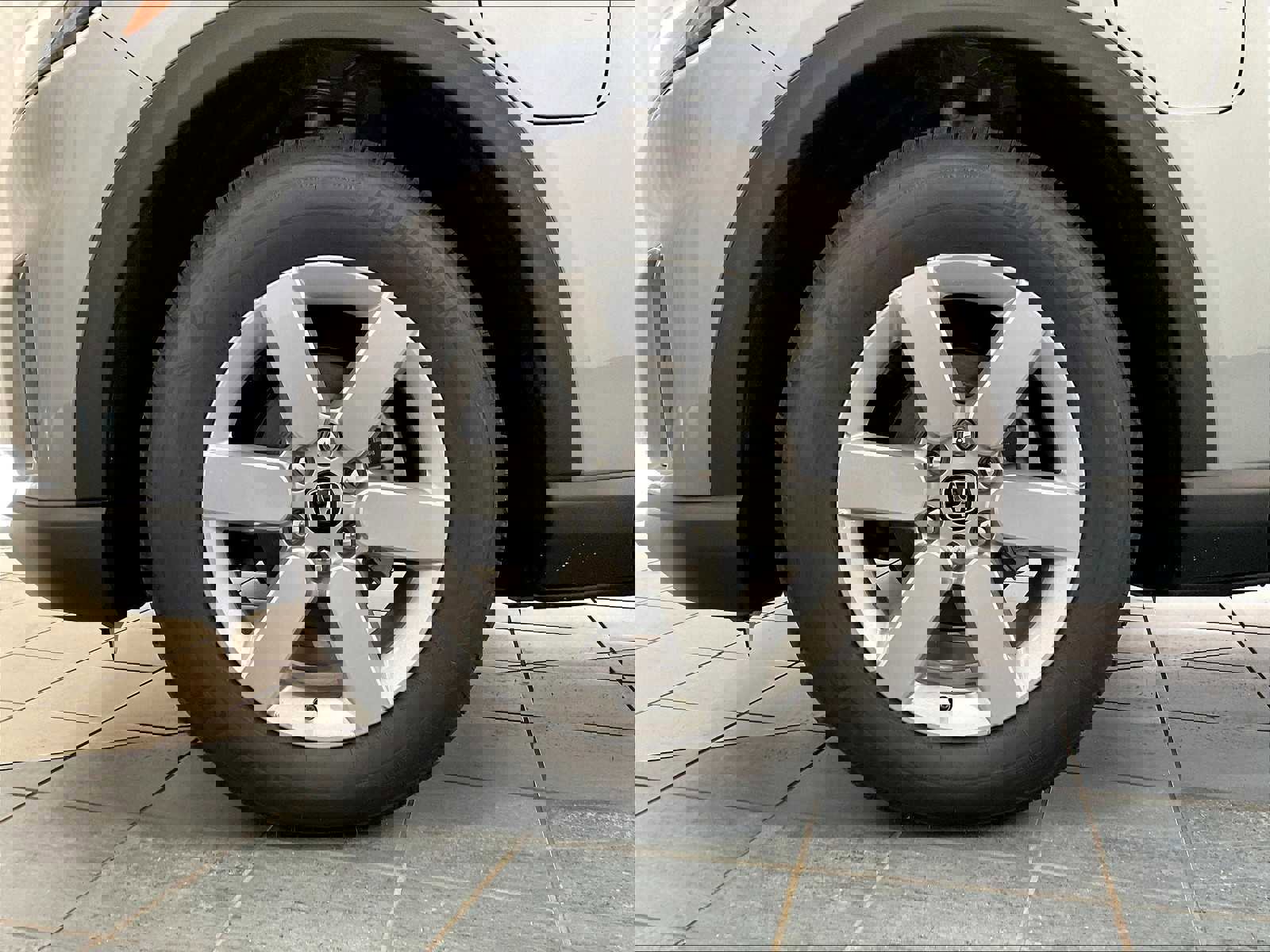 New 2025 Honda Prologue EX image 8