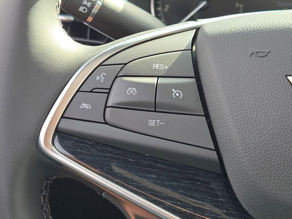 New 2025 Cadillac XT5 Premium Luxury w/ LPO, Floor Liner Package FWD image 32