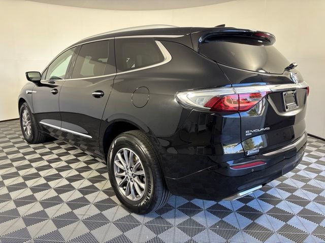 Used 2023 Buick Enclave Essence AWD/4WD image 44