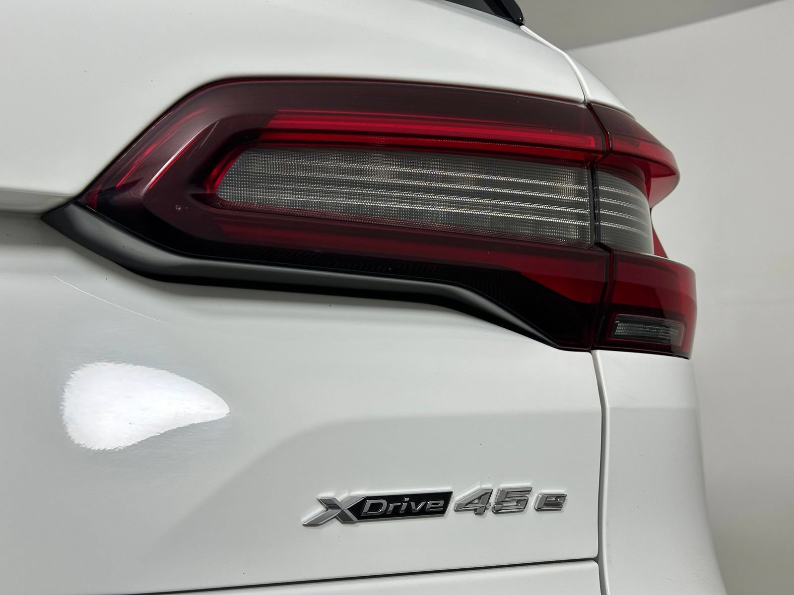 Used 2023 BMW X5 xDrive45e AWD/4WD image 12