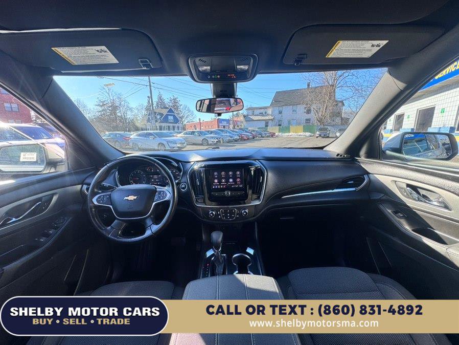 Used 2022 Chevrolet Traverse LT w/ LPO, Floor Liner Package image 18