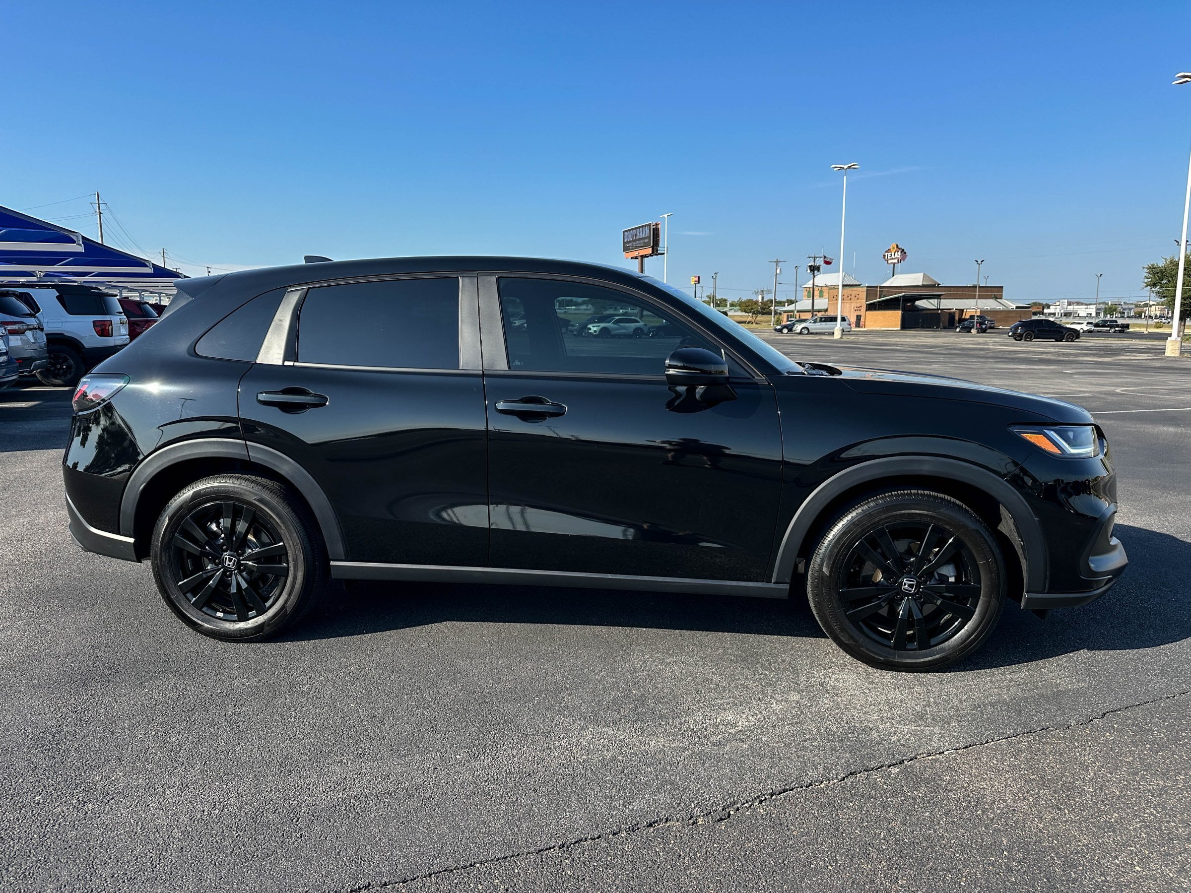 Certified 2026 Honda HR-V Sport image 5