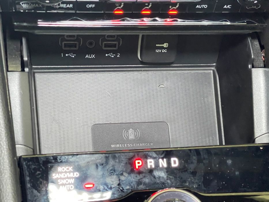 New 2024 Jeep Grand Cherokee Limited 4xe w/ Luxury Tech Group II image 36