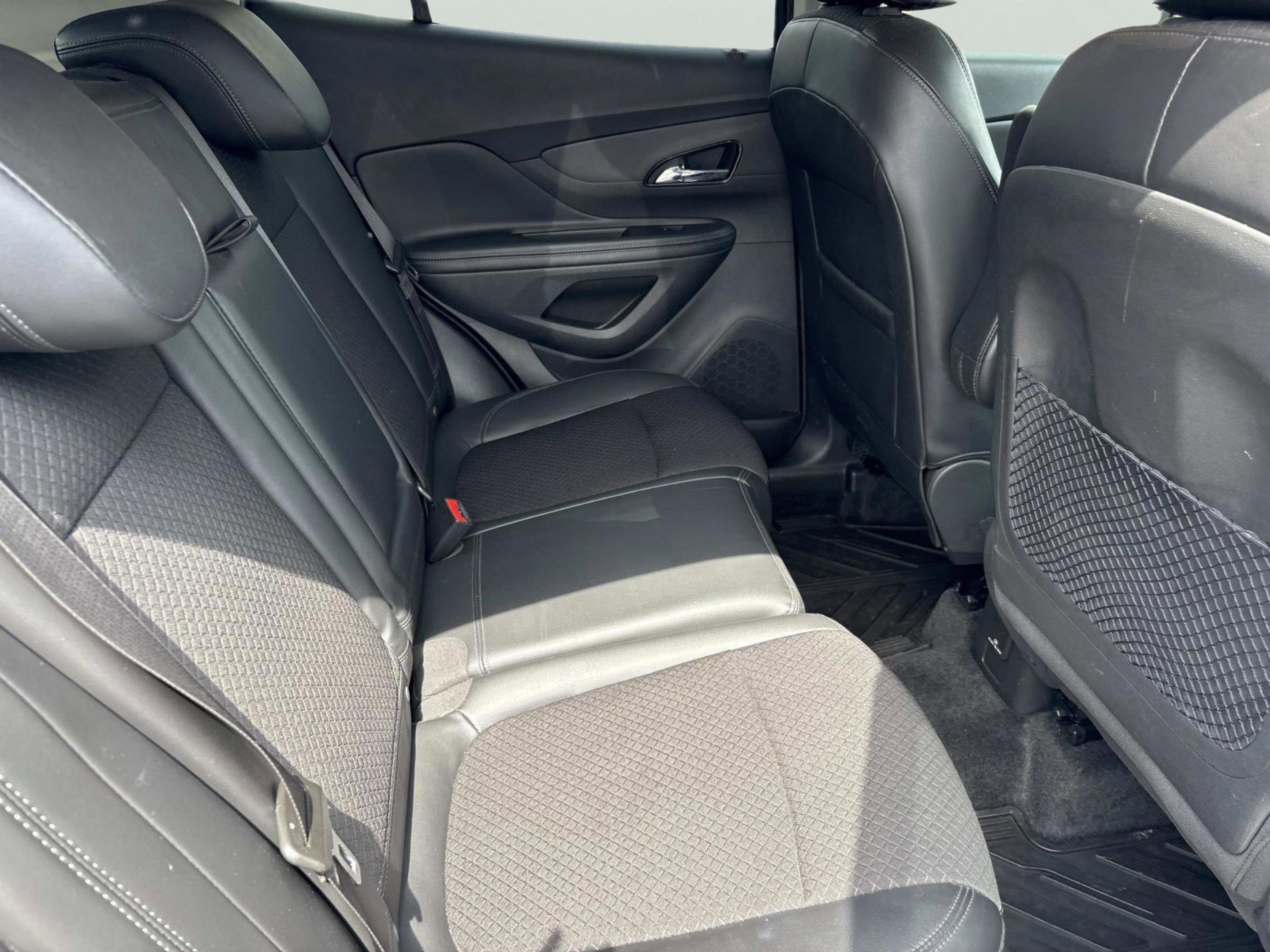 Used 2019 Buick Encore Preferred w/ Safety Package image 19