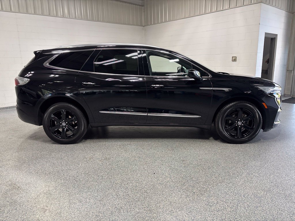 Used 2023 Buick Enclave Essence w/ Experience Buick Package AWD/4WD image 8
