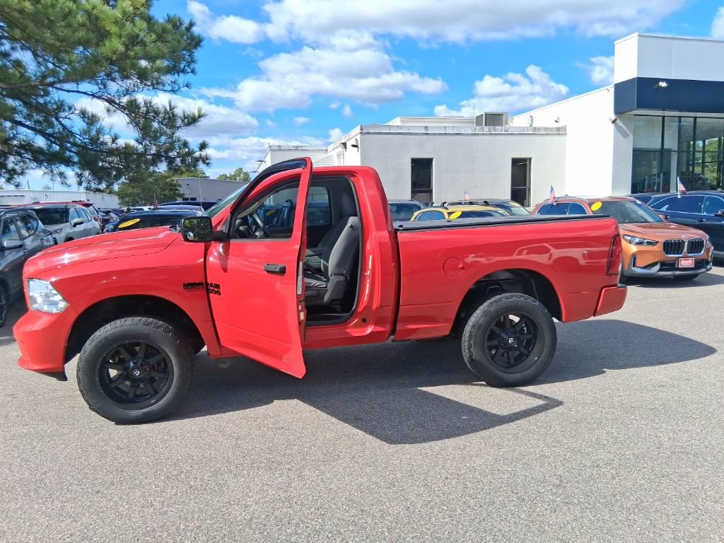 Used 2014 RAM 1500 Express AWD/4WD image 16