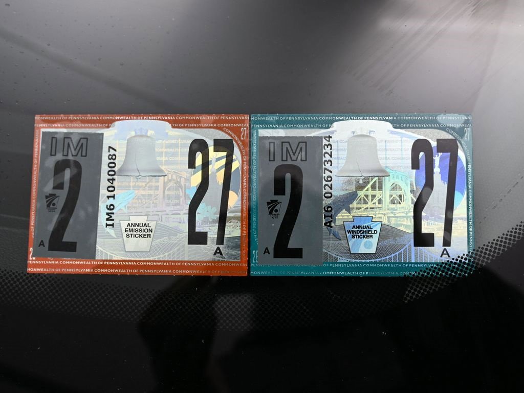 Used 2022 Hyundai Elantra Limited image 9