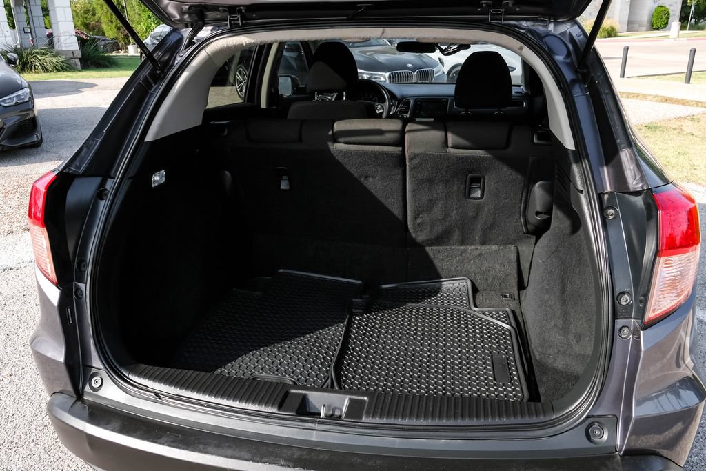 Used 2018 Honda HR-V EX image 56